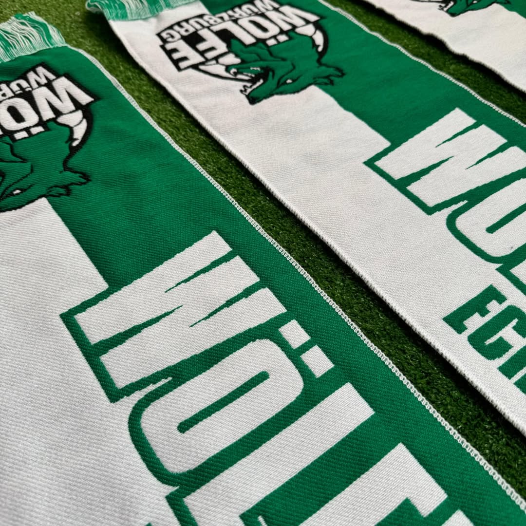 knitted scarf reference 4