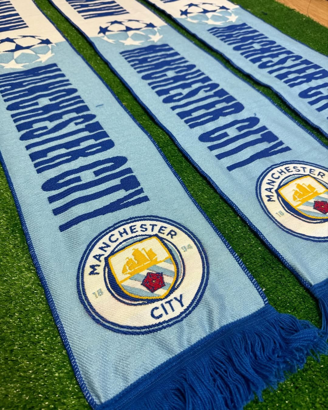 knitted scarf reference 6