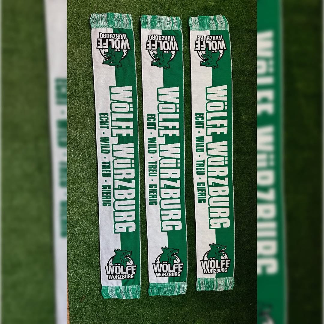 knitted scarf reference 8